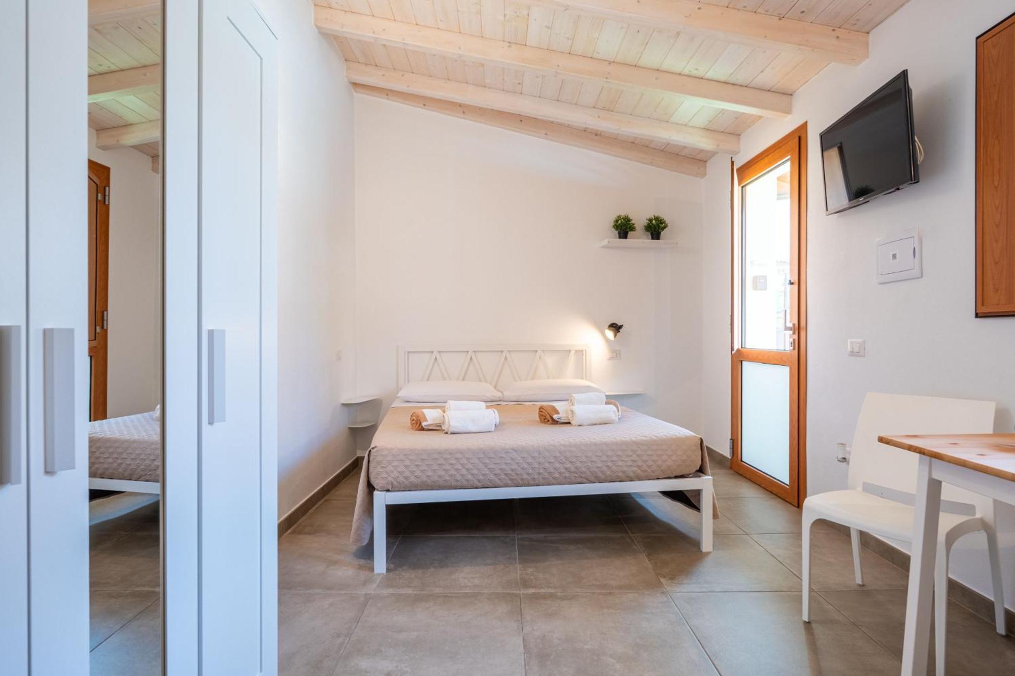 Villa Campidanese Assemini Bagian luar foto